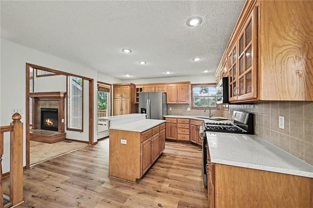 4006 N 108th Court — photo 10
