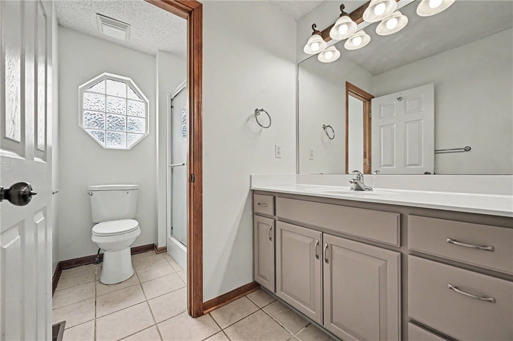 4006 N 108th Court — photo 14