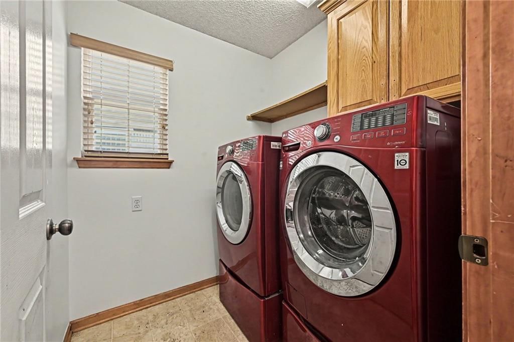 4006 N 108th Court — photo 25