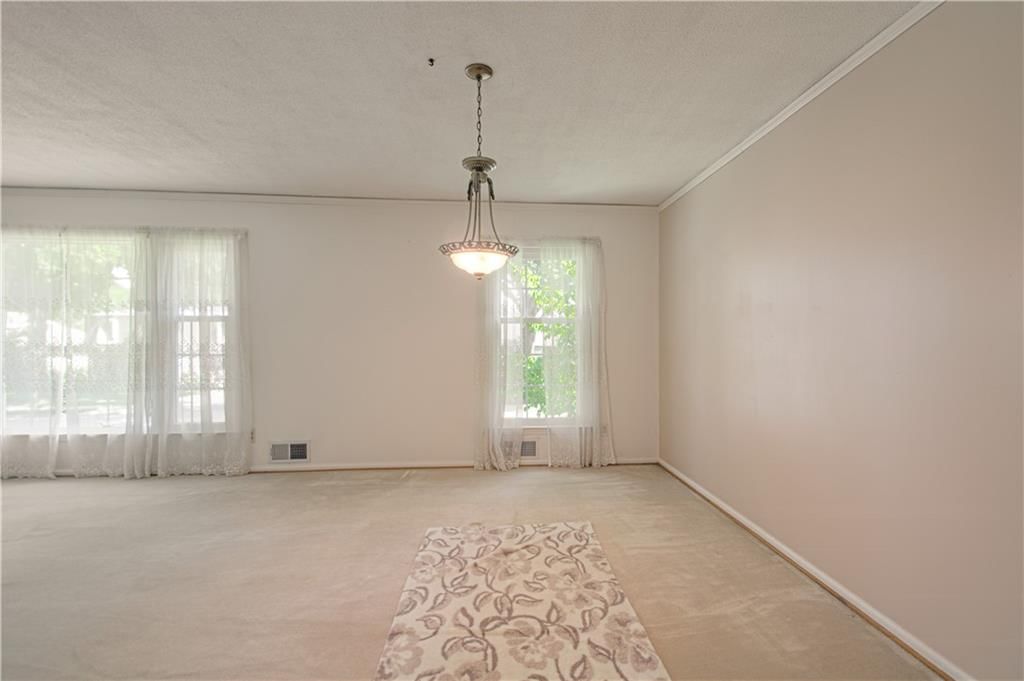 15 W Bridlespur Drive — photo 6