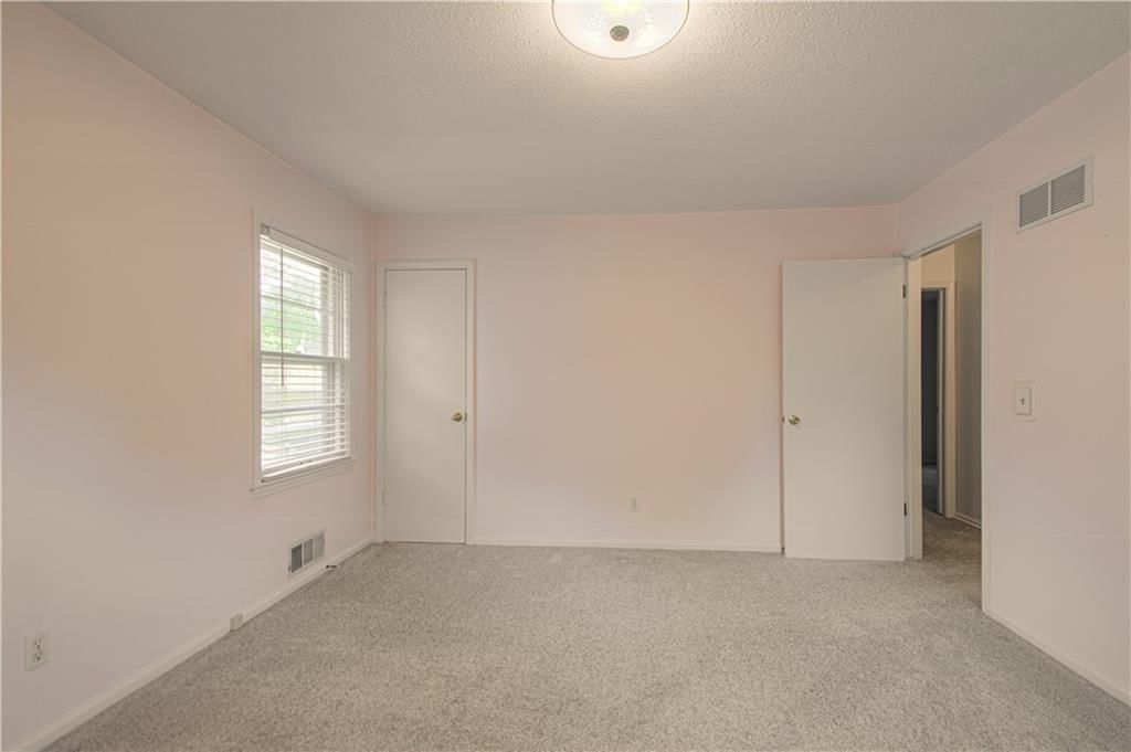 15 W Bridlespur Drive — photo 17