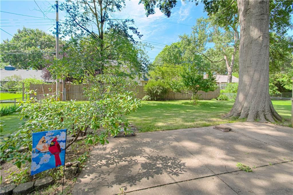 15 W Bridlespur Drive — photo 23