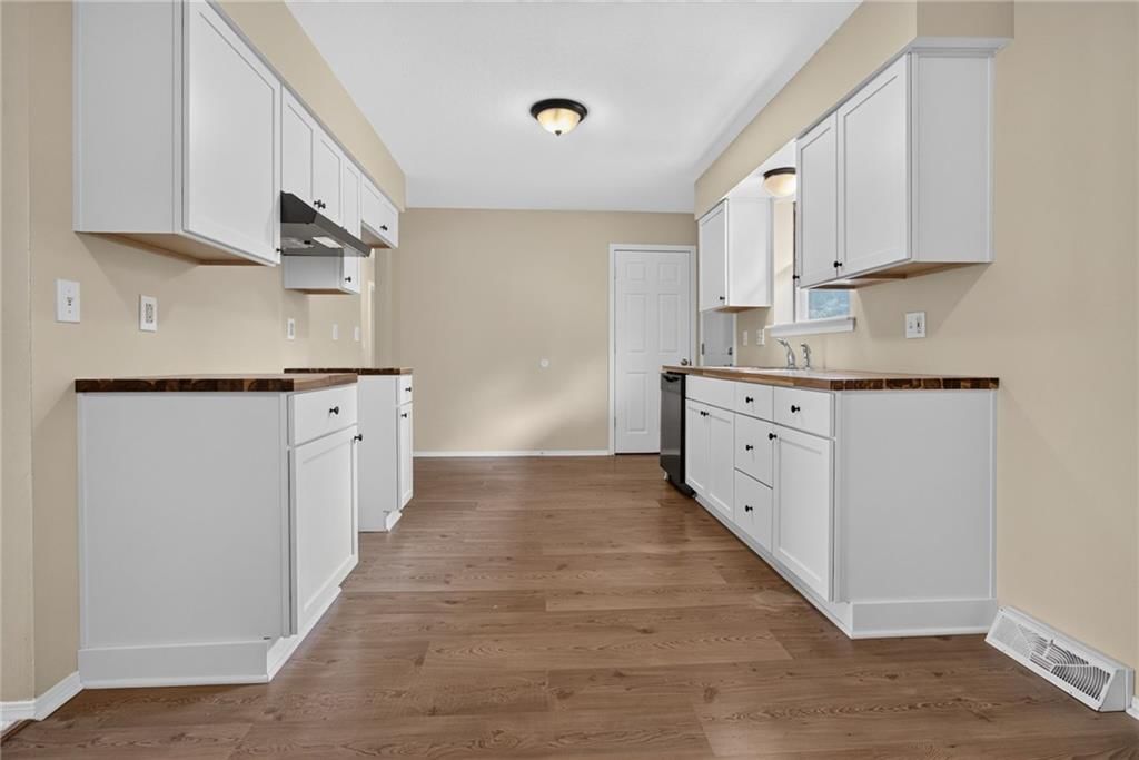 1226 W 3rd Street — photo 9