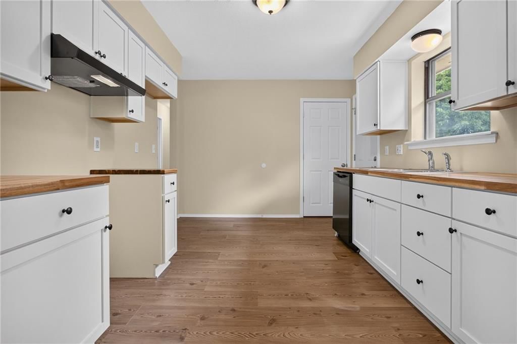 1226 W 3rd Street — photo 10