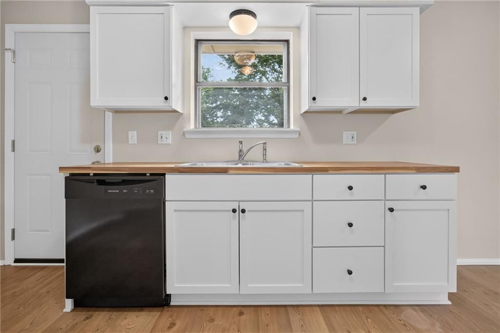 1226 W 3rd Street — photo 11