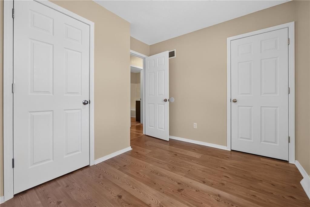 1226 W 3rd Street — photo 17