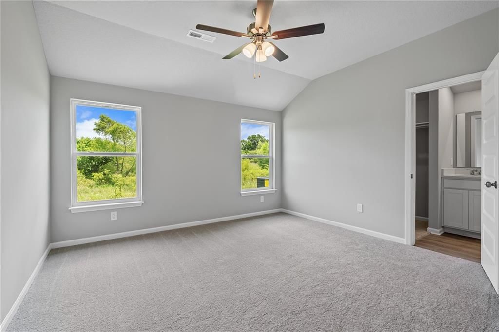 19515 Lincoln Street — photo 10