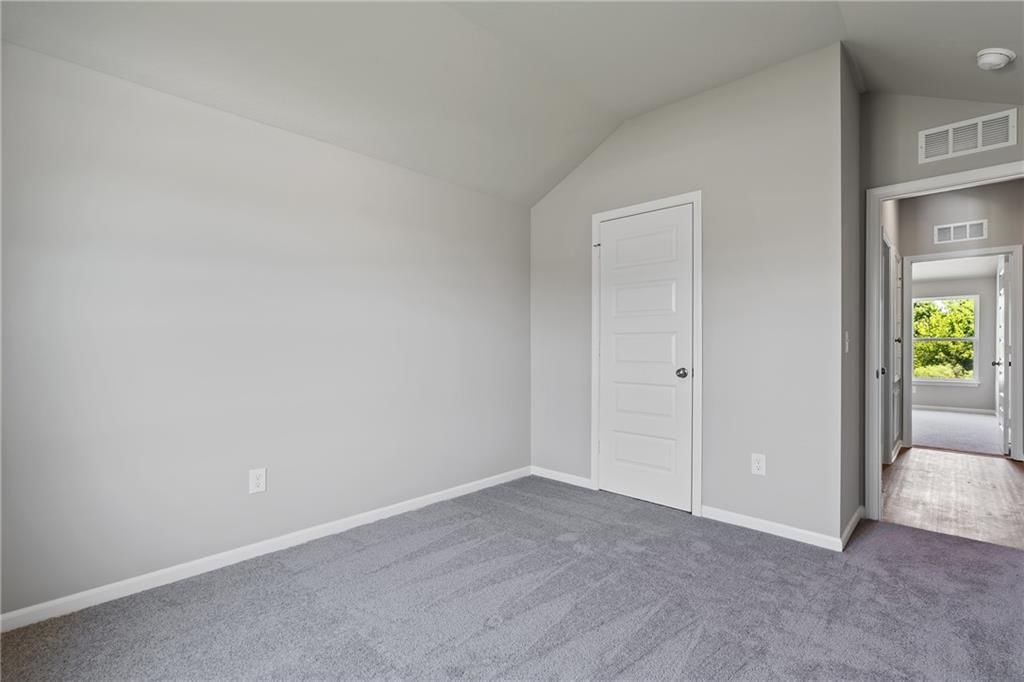 19515 Lincoln Street — photo 23