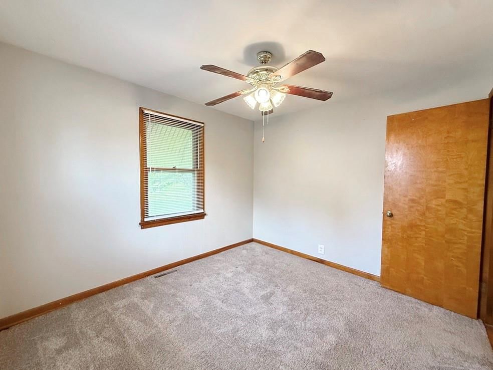 406 N Jackson Street — photo 18