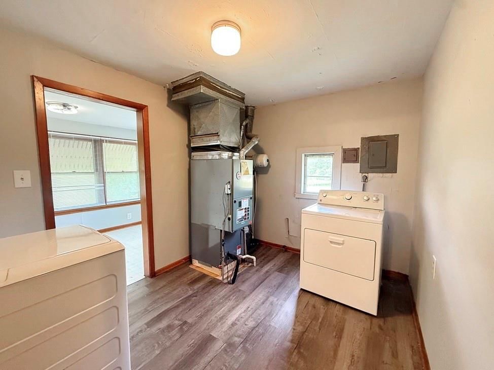 406 N Jackson Street — photo 22