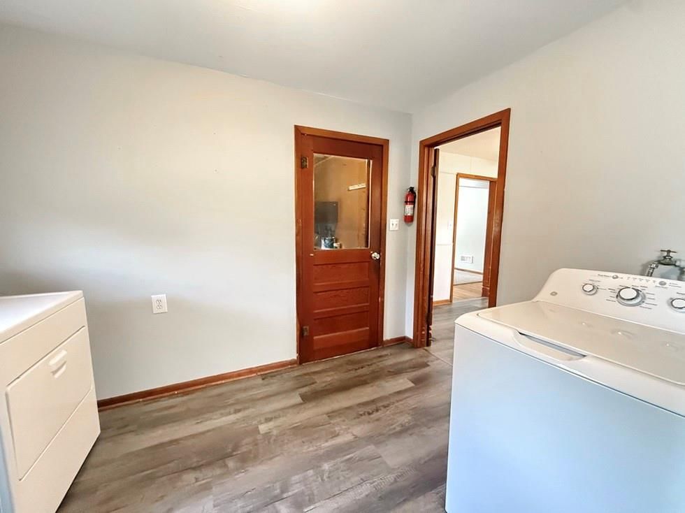 406 N Jackson Street — photo 24