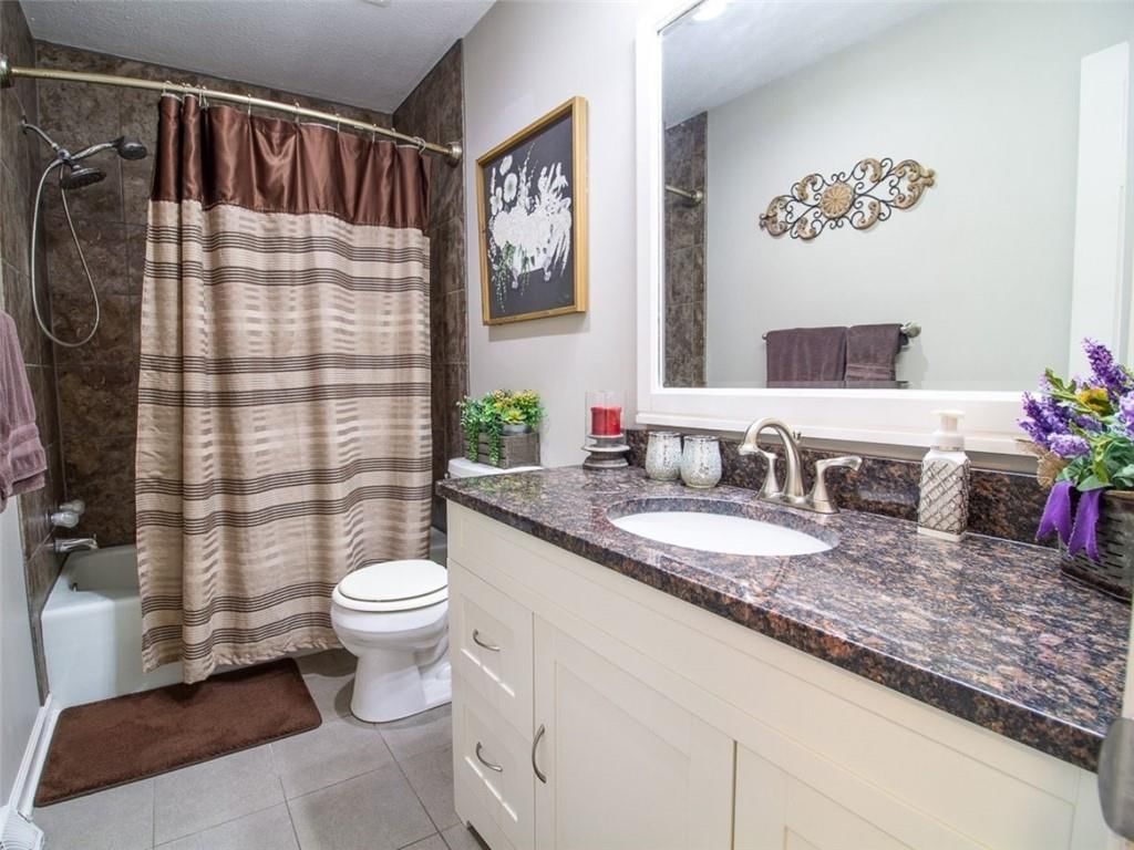 901 E Willow Street — photo 13