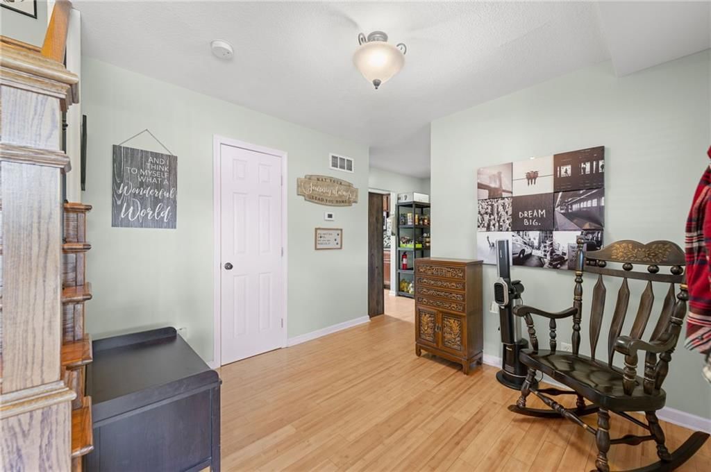11851 Leavenworth Road — photo 5