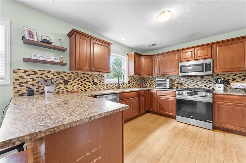11851 Leavenworth Road — photo 13