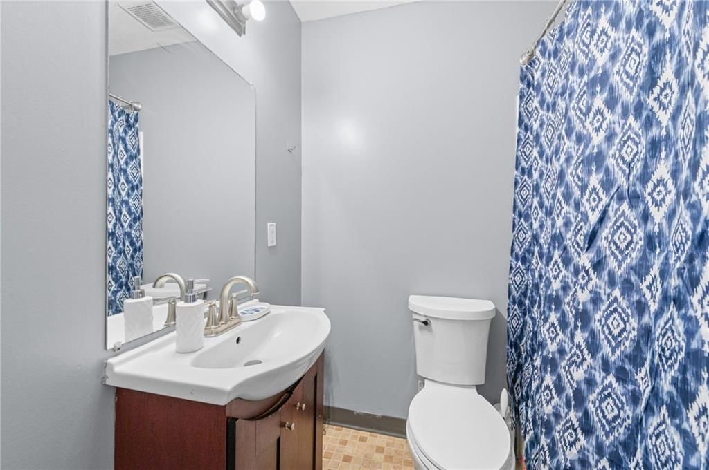 11851 Leavenworth Road — photo 28