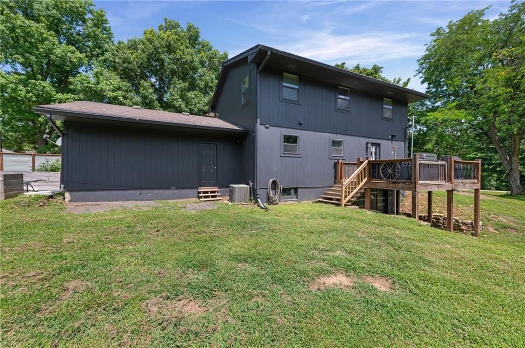 11851 Leavenworth Road — photo 36