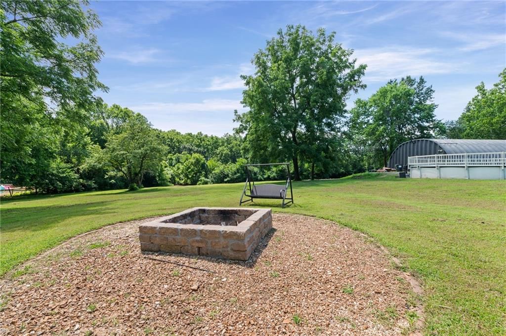 11851 Leavenworth Road — photo 39