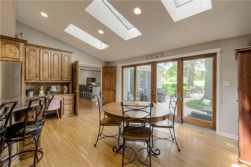 16316 Glenwood Street — photo 11