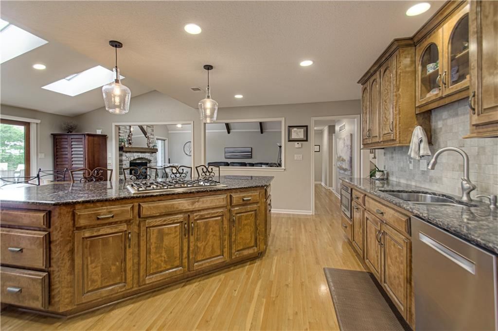 16316 Glenwood Street — photo 15