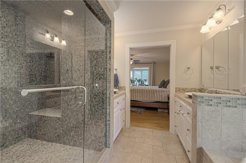 16316 Glenwood Street — photo 29