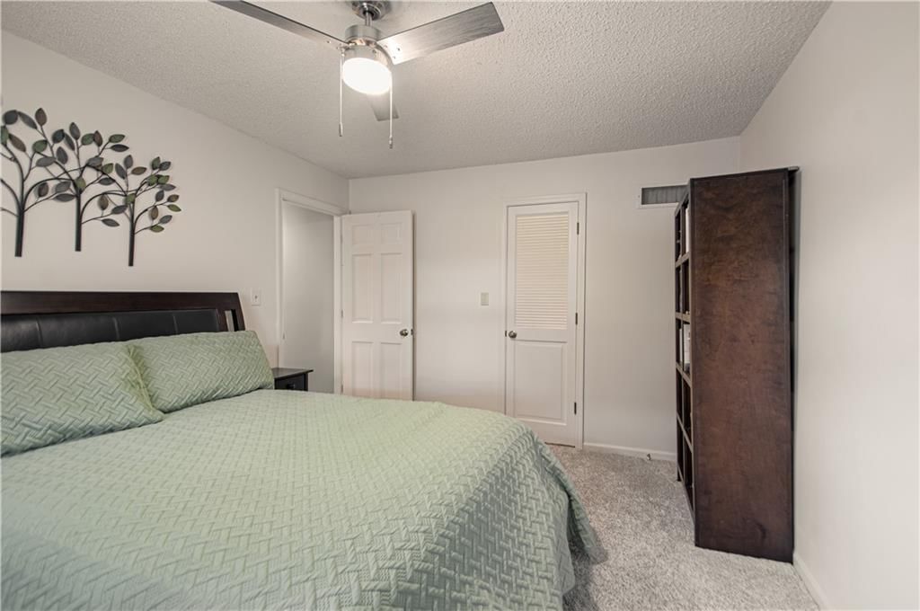 16316 Glenwood Street — photo 37