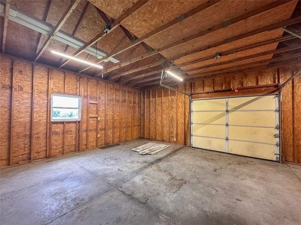120 NW W Highway — photo 39