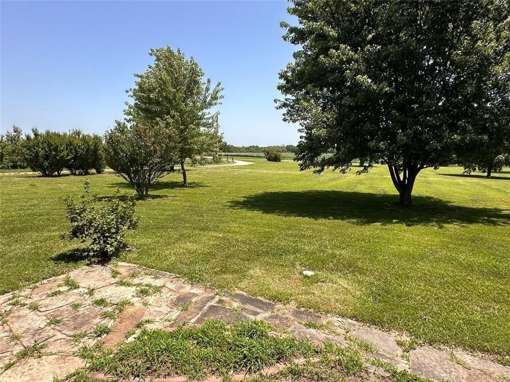 120 NW W Highway — photo 48
