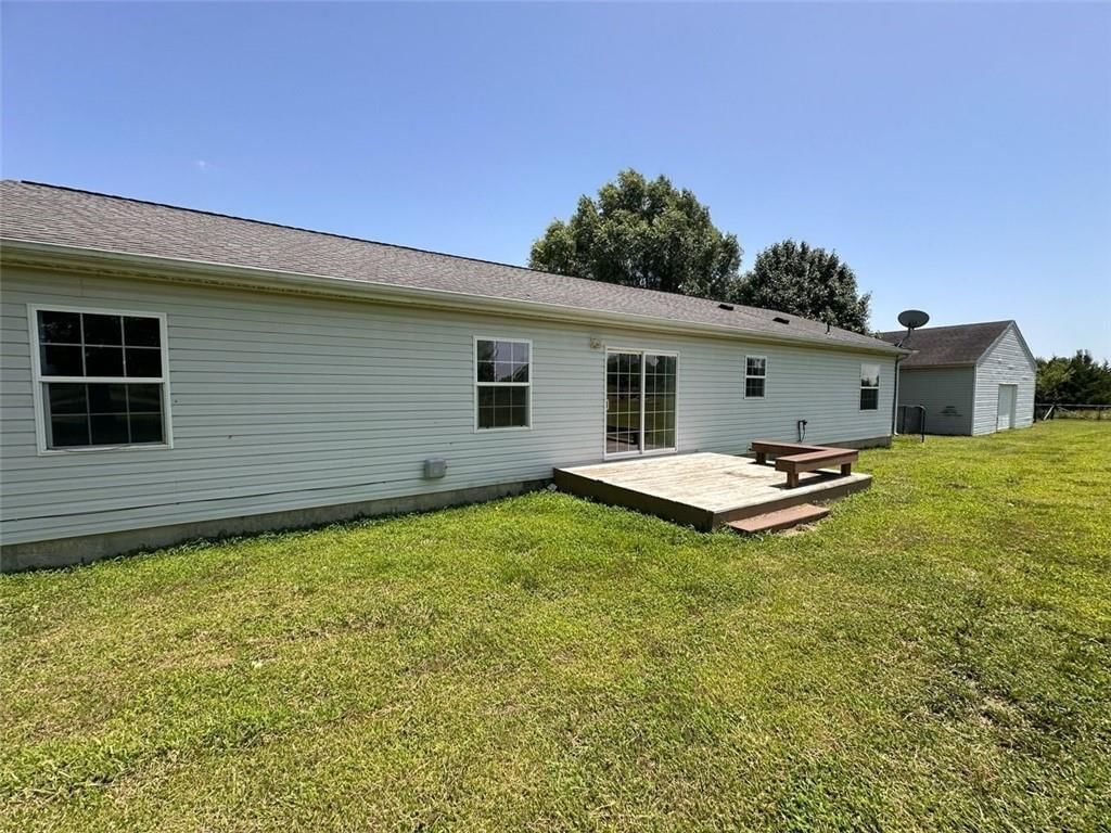120 NW W Highway — photo 50