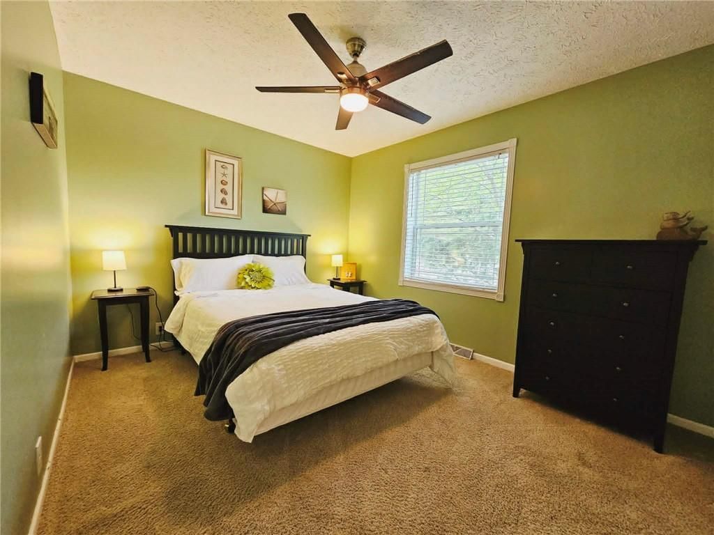594 Redbud Ln — photo 19