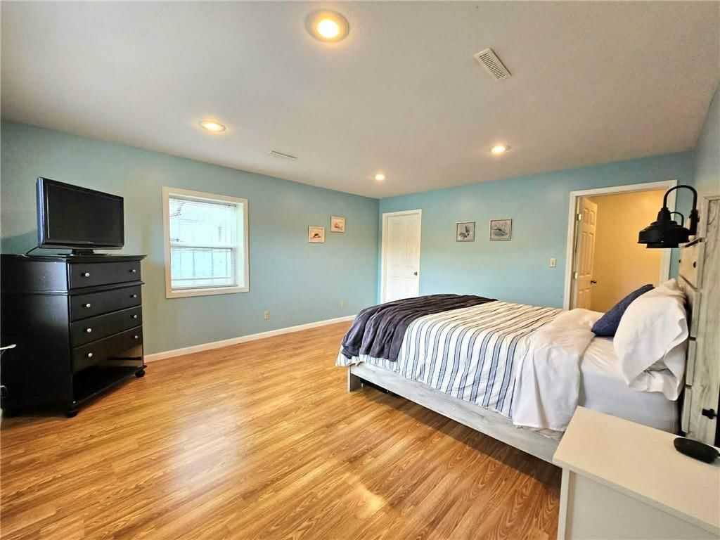 594 Redbud Ln — photo 28