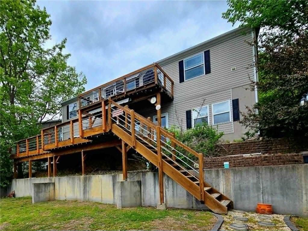 594 Redbud Ln — photo 30