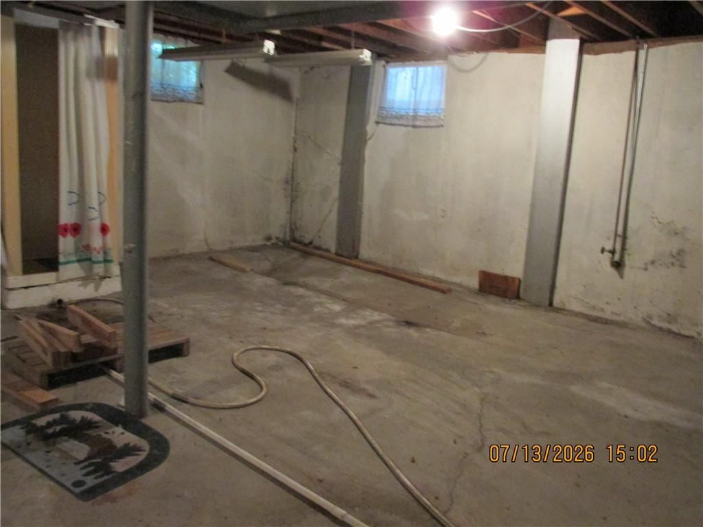 8009 Hunter Street — photo 48
