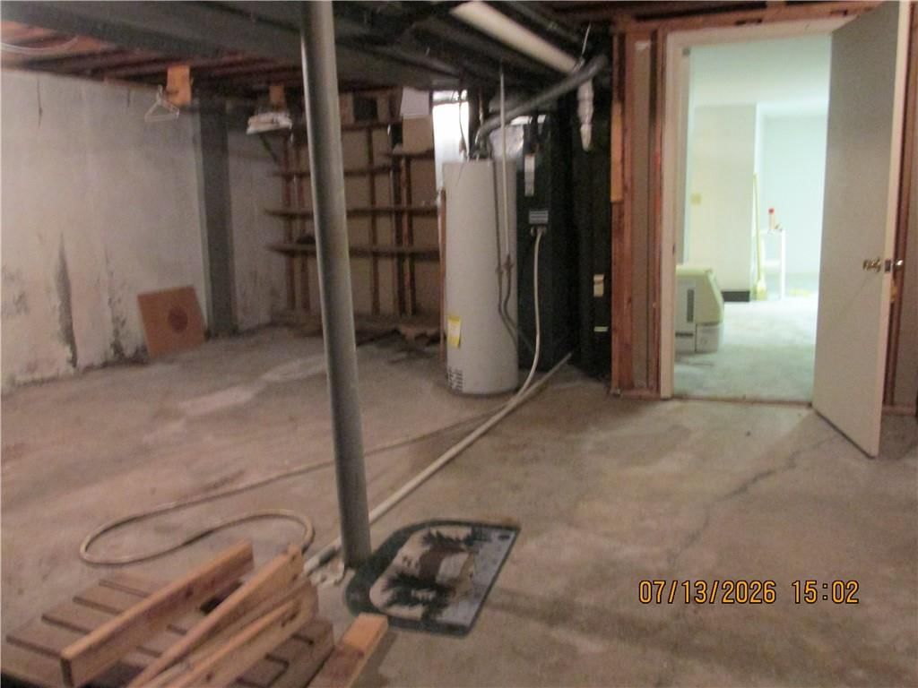 8009 Hunter Street — photo 49