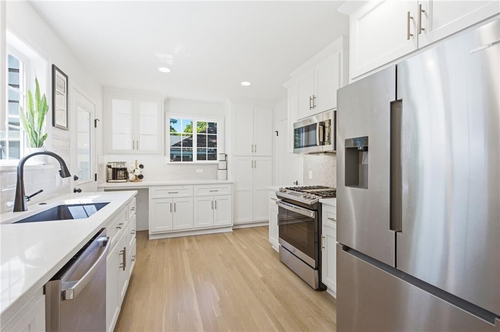 5914 Catalina Street — photo 7