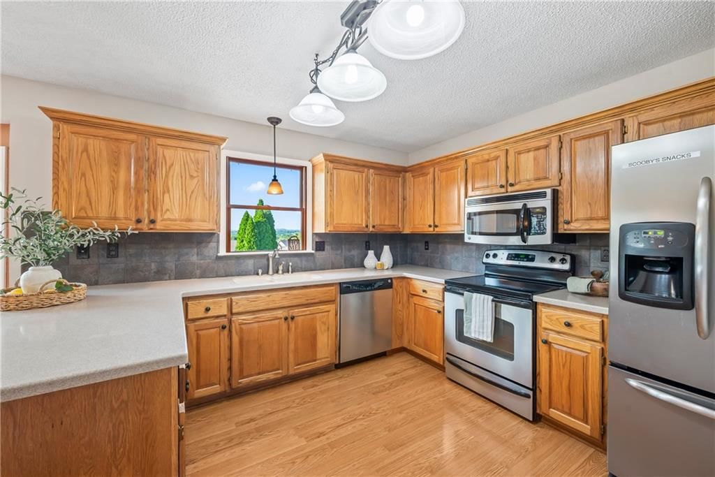 125 Hatchell Road — photo 8