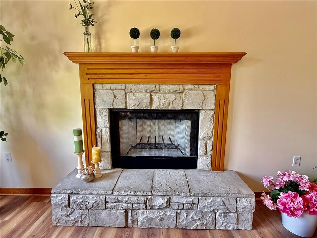 33124 W 87th Terrace — photo 11