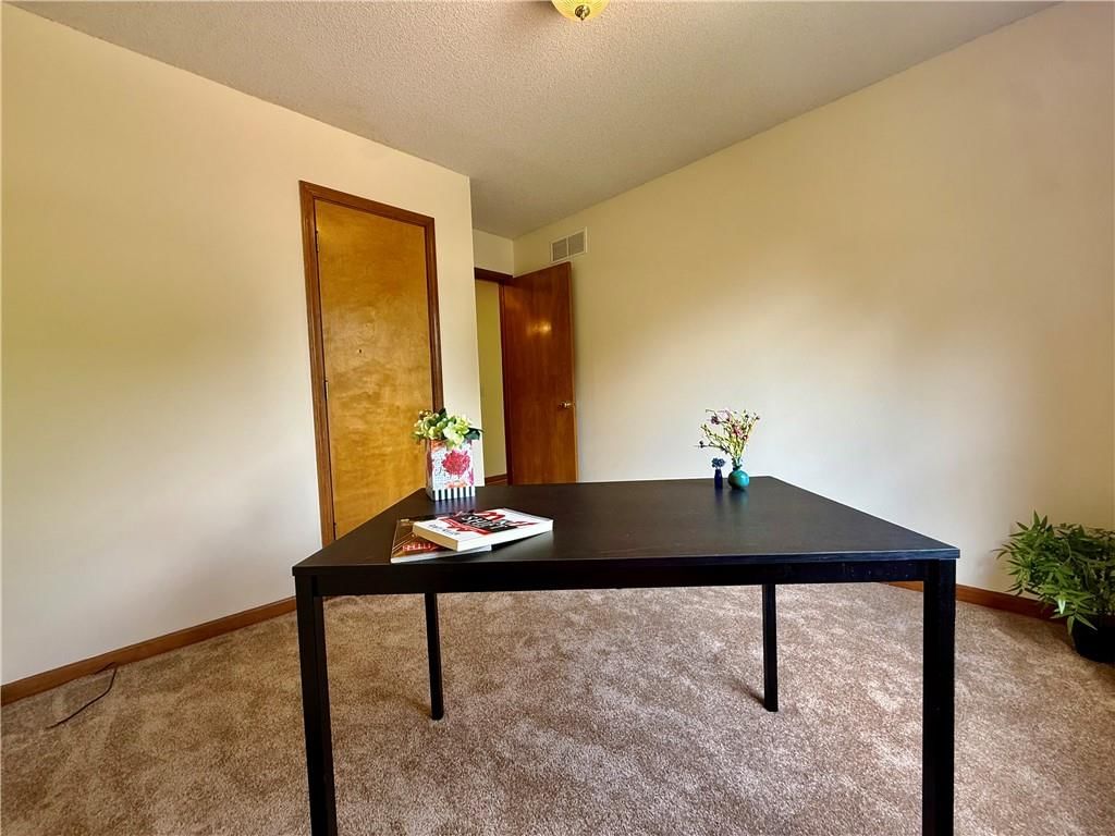 33124 W 87th Terrace — photo 37
