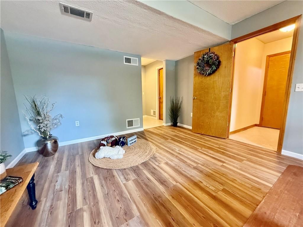 33124 W 87th Terrace — photo 44