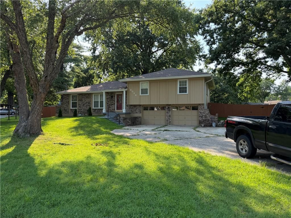 8026 Blue Ridge Boulevard — photo 2