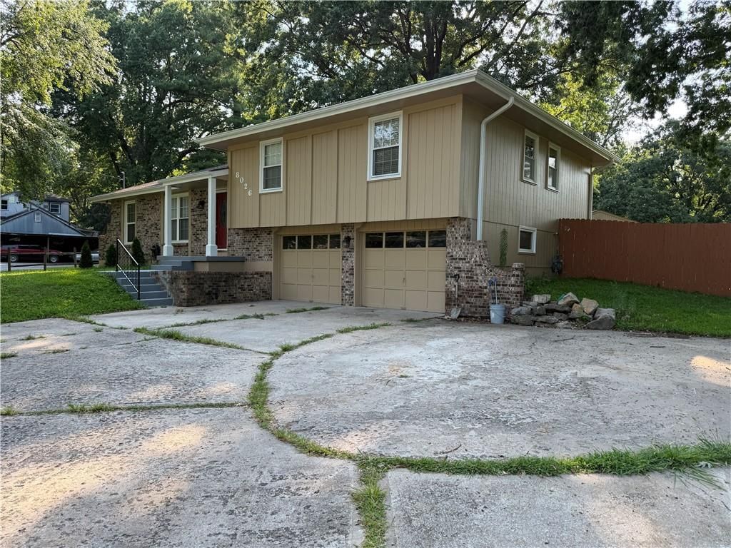 8026 Blue Ridge Boulevard — photo 4