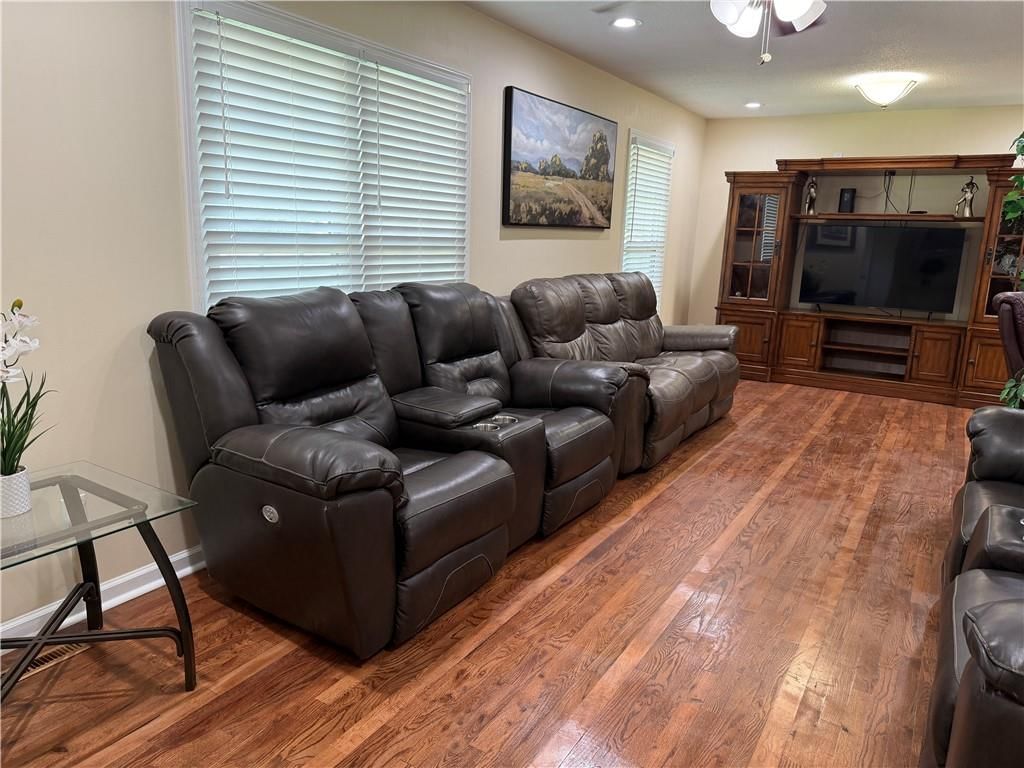 8026 Blue Ridge Boulevard — photo 14