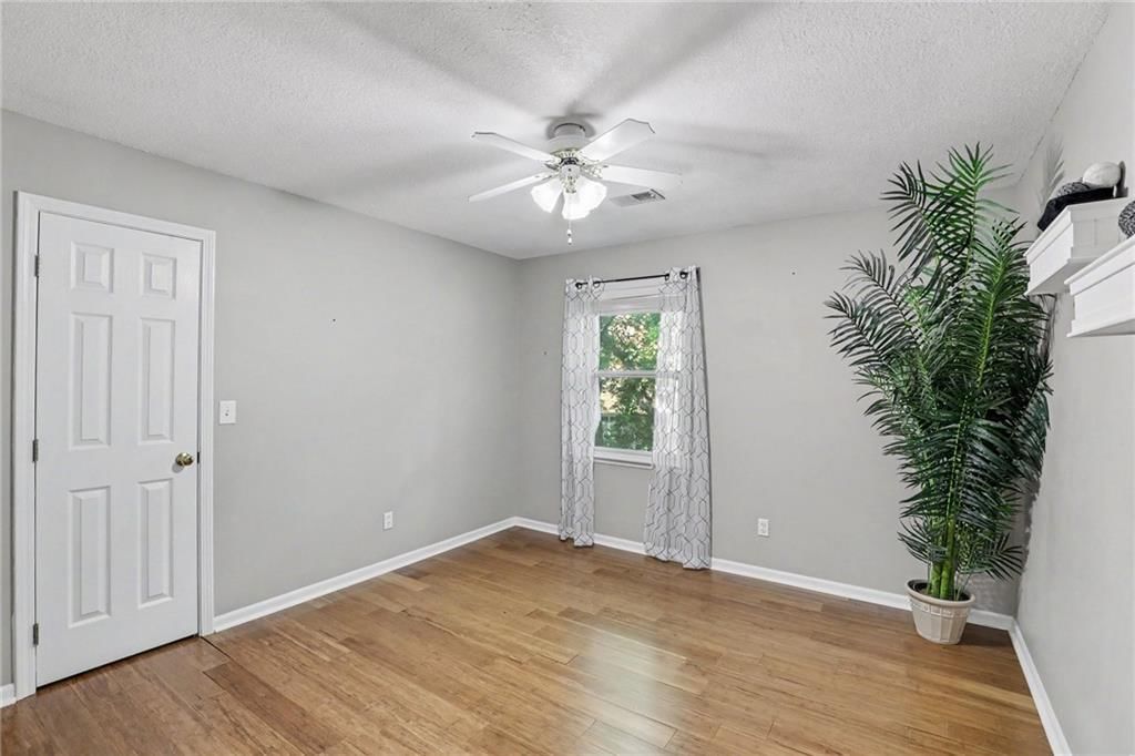 5304 Mullen Road — photo 18