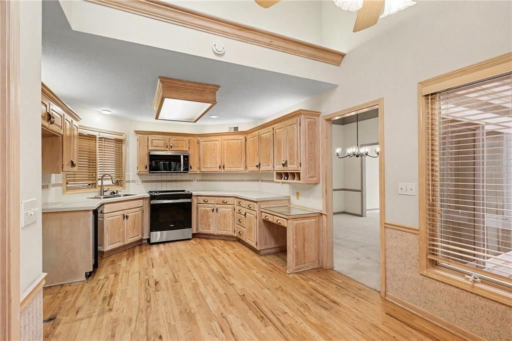 9428 W 123rd Street — photo 14