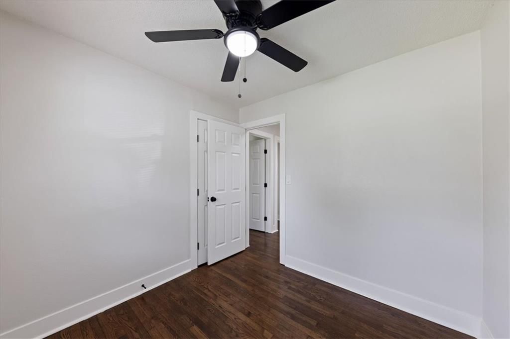 4015 Lawn Avenue — photo 11