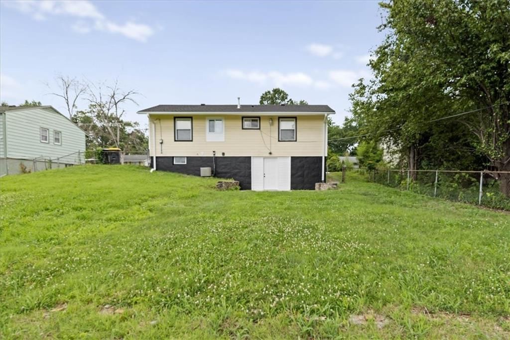 4015 Lawn Avenue — photo 25