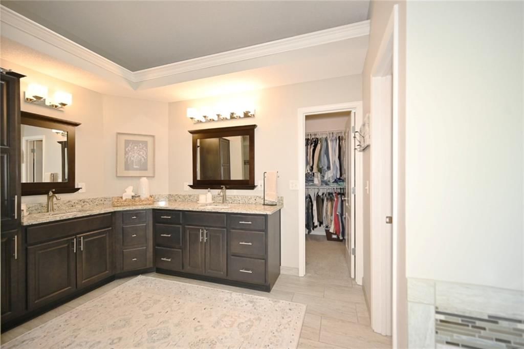 5348 Kenton Street — photo 33
