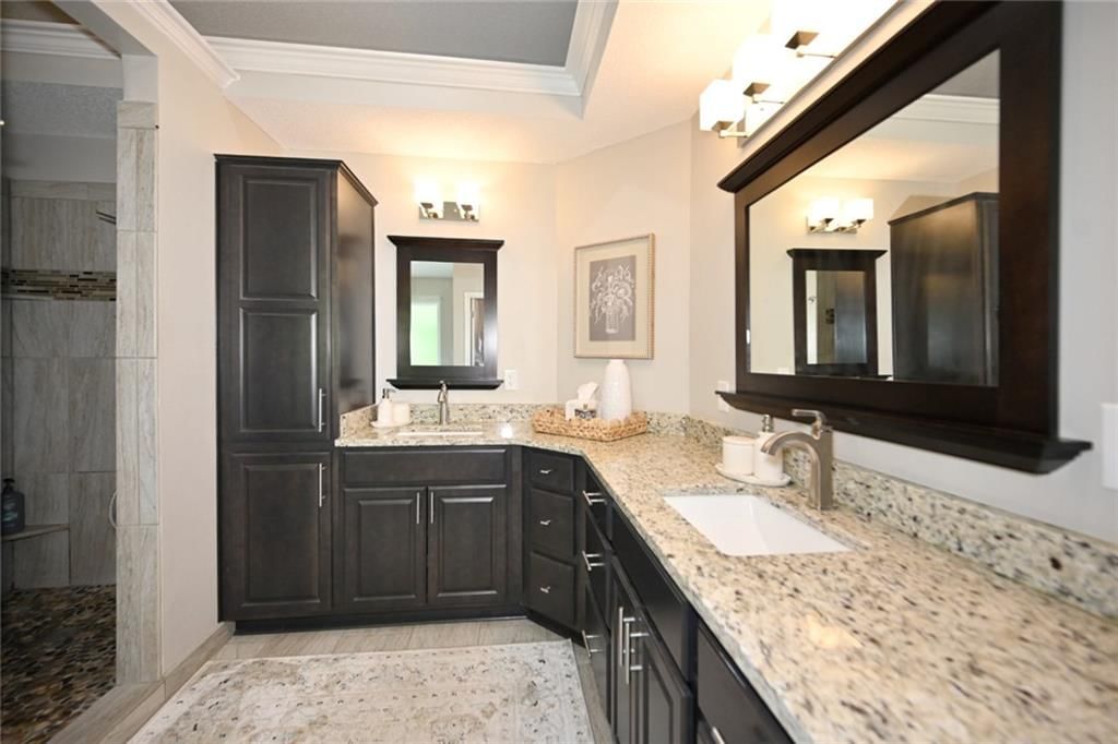 5348 Kenton Street — photo 34