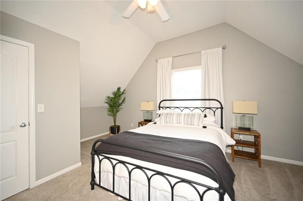 5348 Kenton Street — photo 36