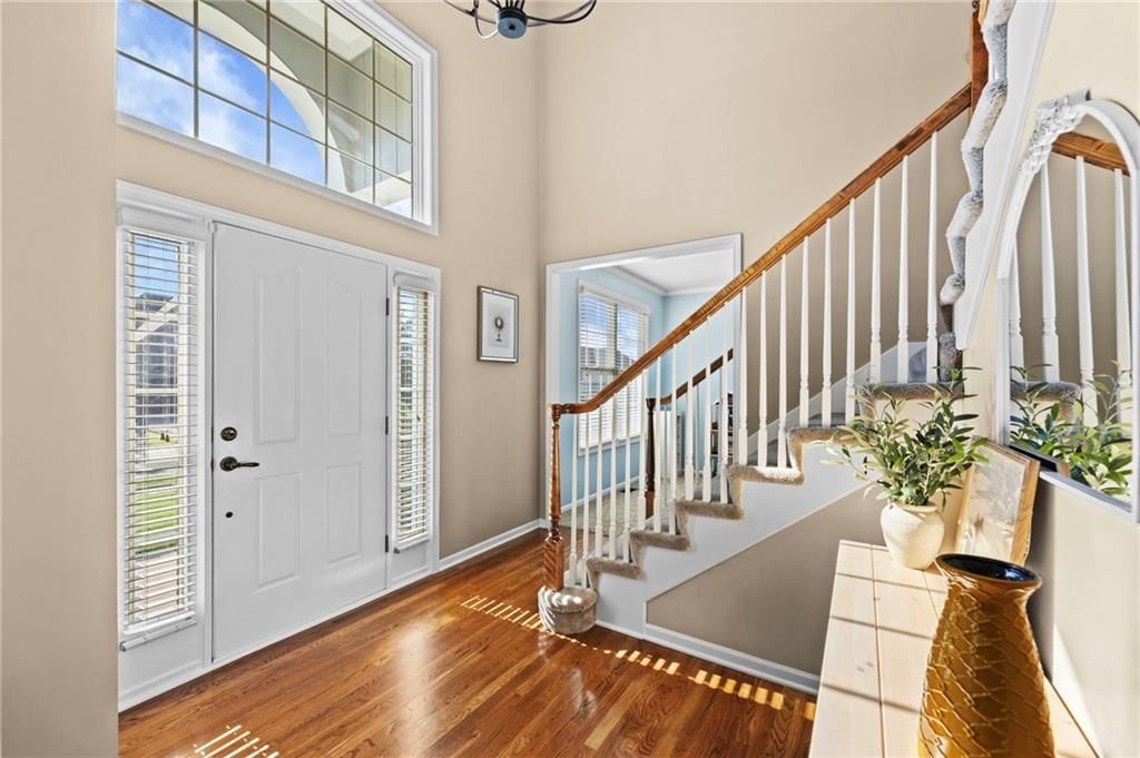 5826 Woodstock Street — photo 4