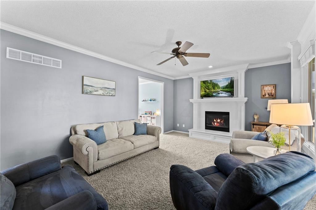 5826 Woodstock Street — photo 10